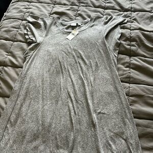 Gap gray flutter sleeve dress from GAP. Brand new with tags. Large.